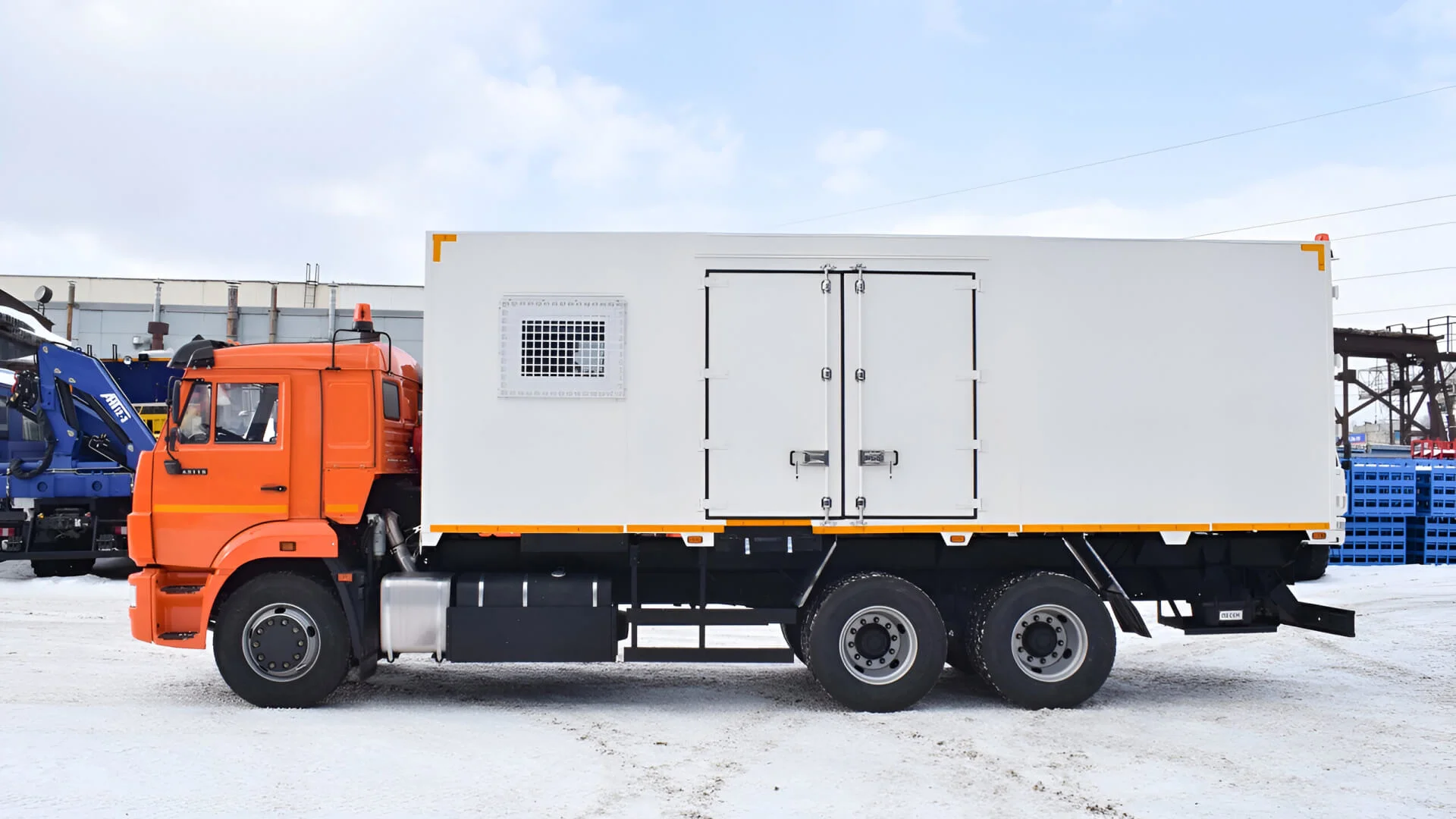 В России представили новые фургоны для геофизиков