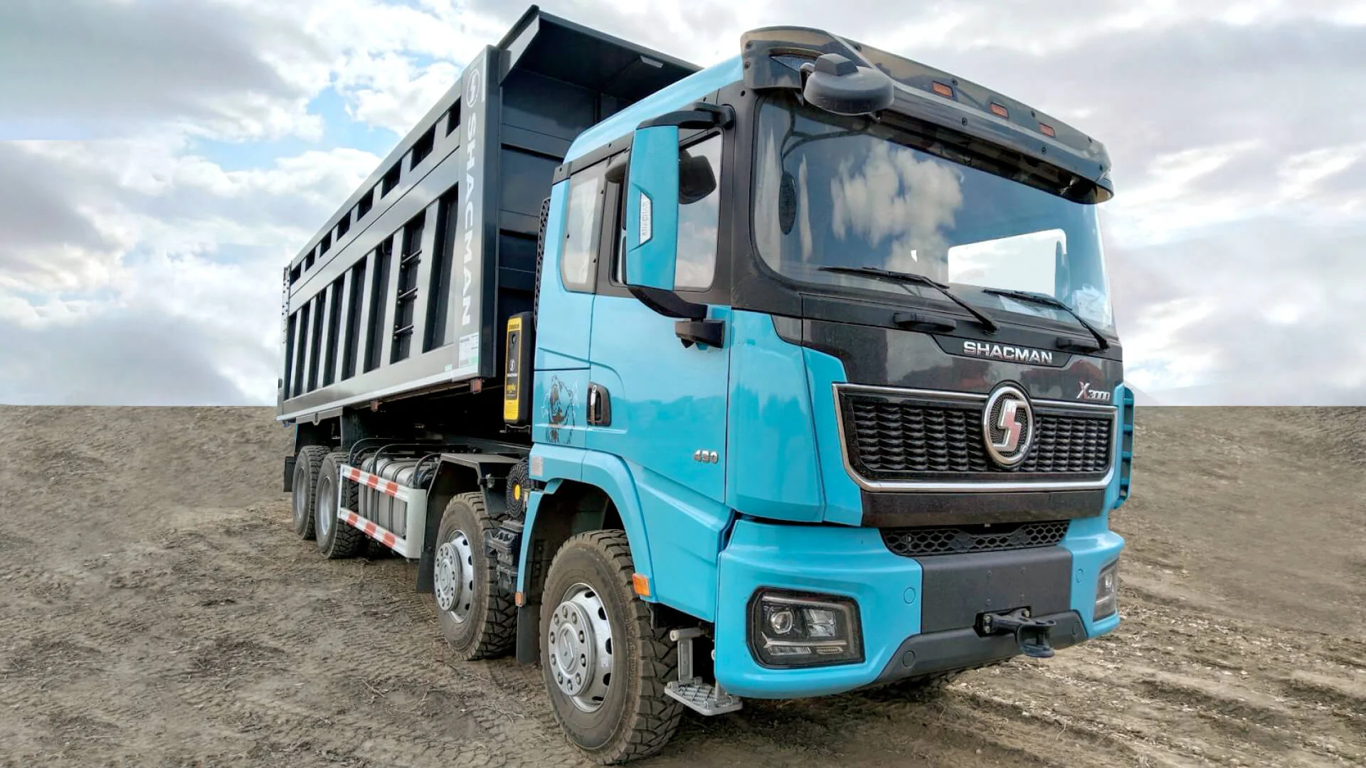 Шакман 2023. Самосвал Shacman x3000 8x4. Shacman новый. Самосвал ФАП. Капот Shacman.